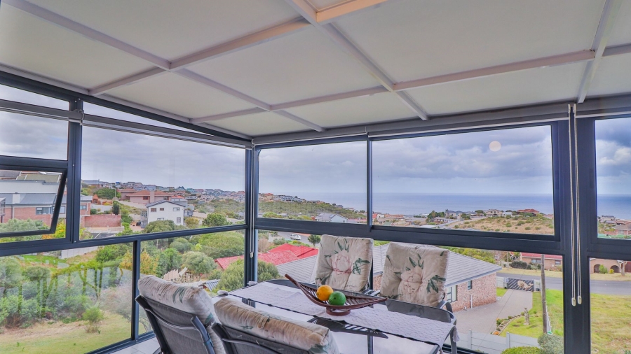 4 Bedroom Property for Sale in Dana Bay Western Cape